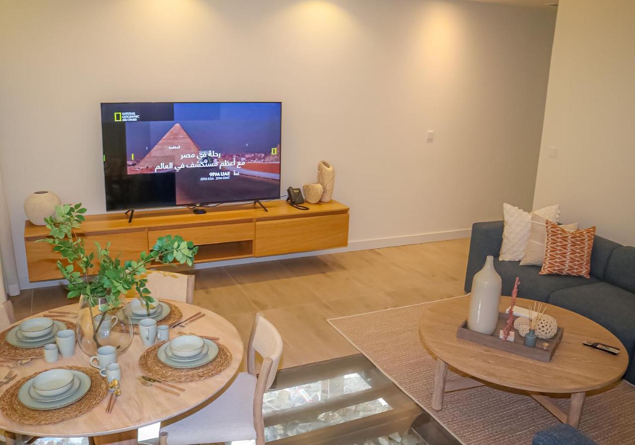Lagoona Beach Luxury Resort And Spa Manama Exteriör bild A living room in a typical apartment